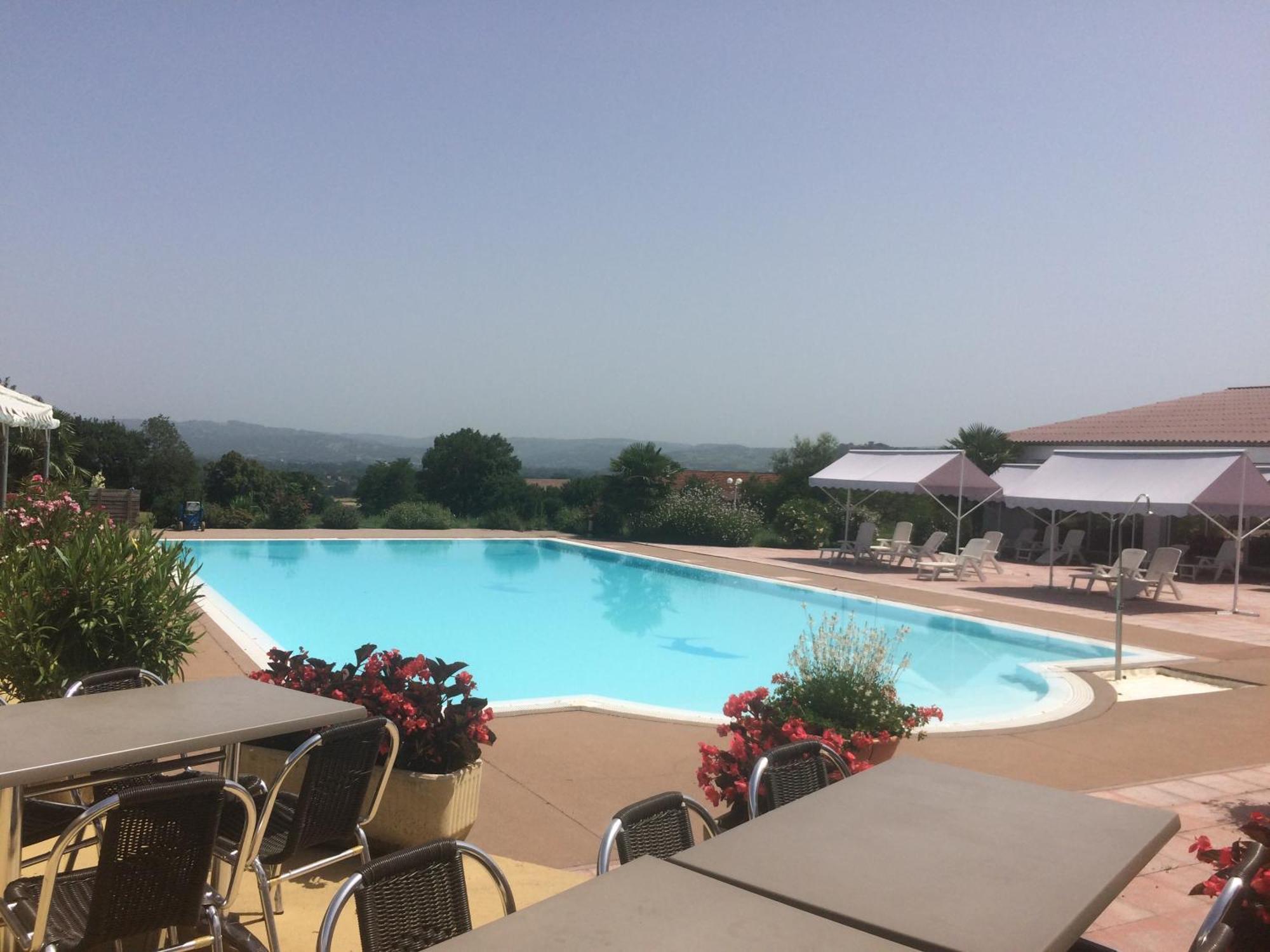 Loubressac Hotel Restaurant - Le Vieux Pigeonnier מראה חיצוני תמונה
